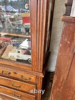 Vintage antique quartersawn Oak 2 door upright cabinet 72 h x 45.5 w x 18 d