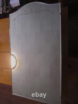 Vtg 1950s Medicine cabinet beautiful archtop beveled and engraved mirror