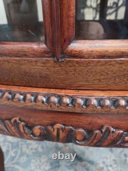 Vtg Oval Vitrine Display Cabinet Queen Anne Style Solid Mahogany Beveled Glass