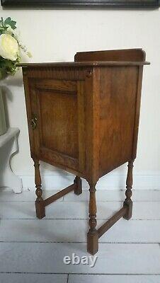 Waring & Gillows Oak Pot Cupboard Bedside Cabinet