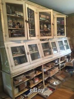 Wonderful Antique/Vintage General Country Store Display Cabinet Case
