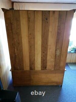 Wormy Chestnut 2 Piece Display Hutch